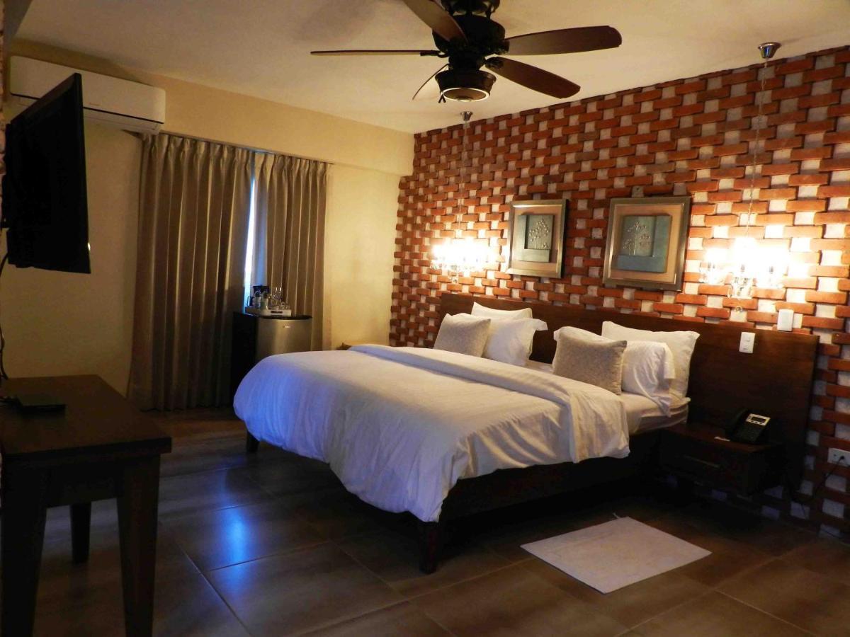 Mon Hotel Boutique 콘스탄사 외부 사진