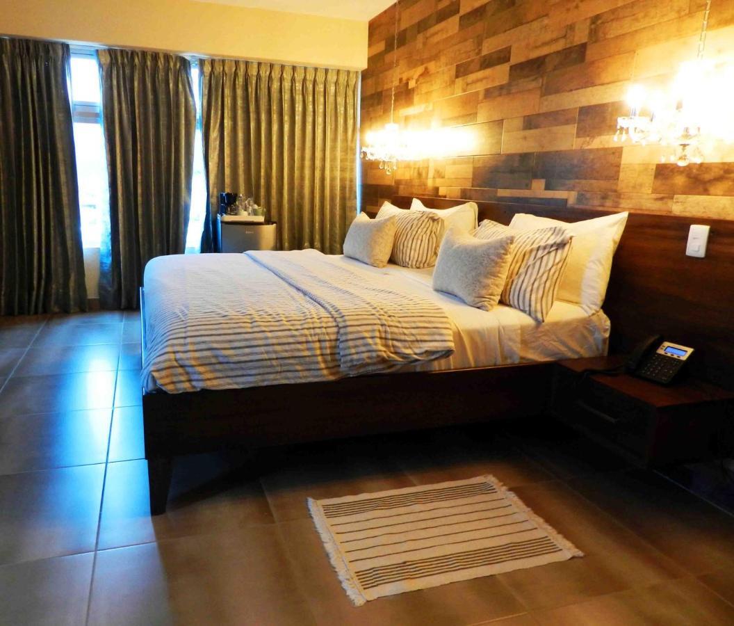 Mon Hotel Boutique 콘스탄사 외부 사진