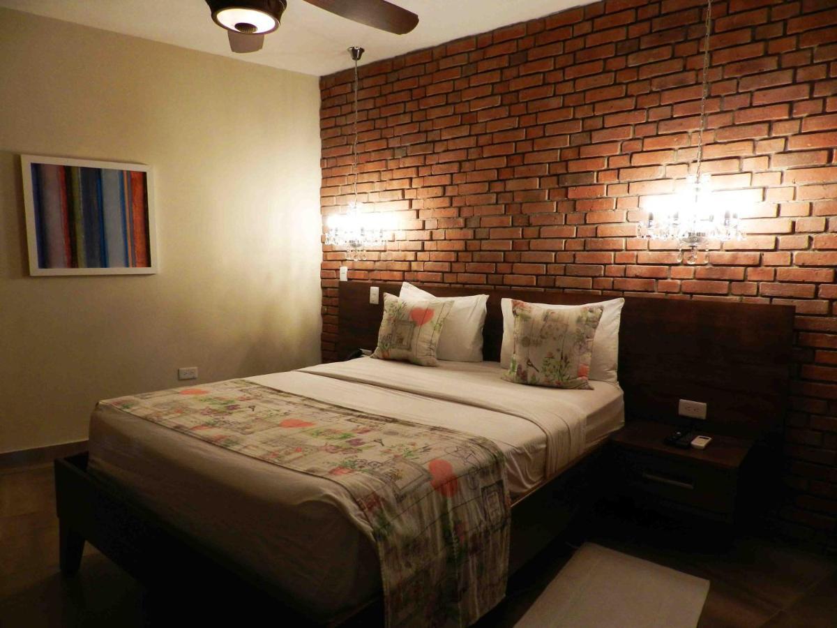 Mon Hotel Boutique 콘스탄사 외부 사진